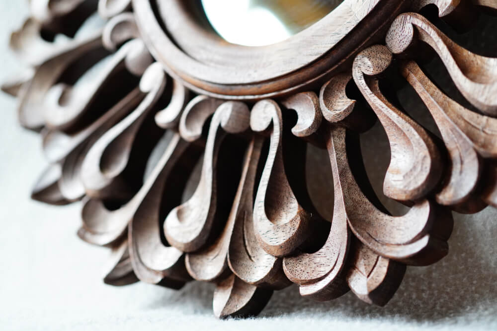 Woodcarved Mirror "Rosette" - Image 3