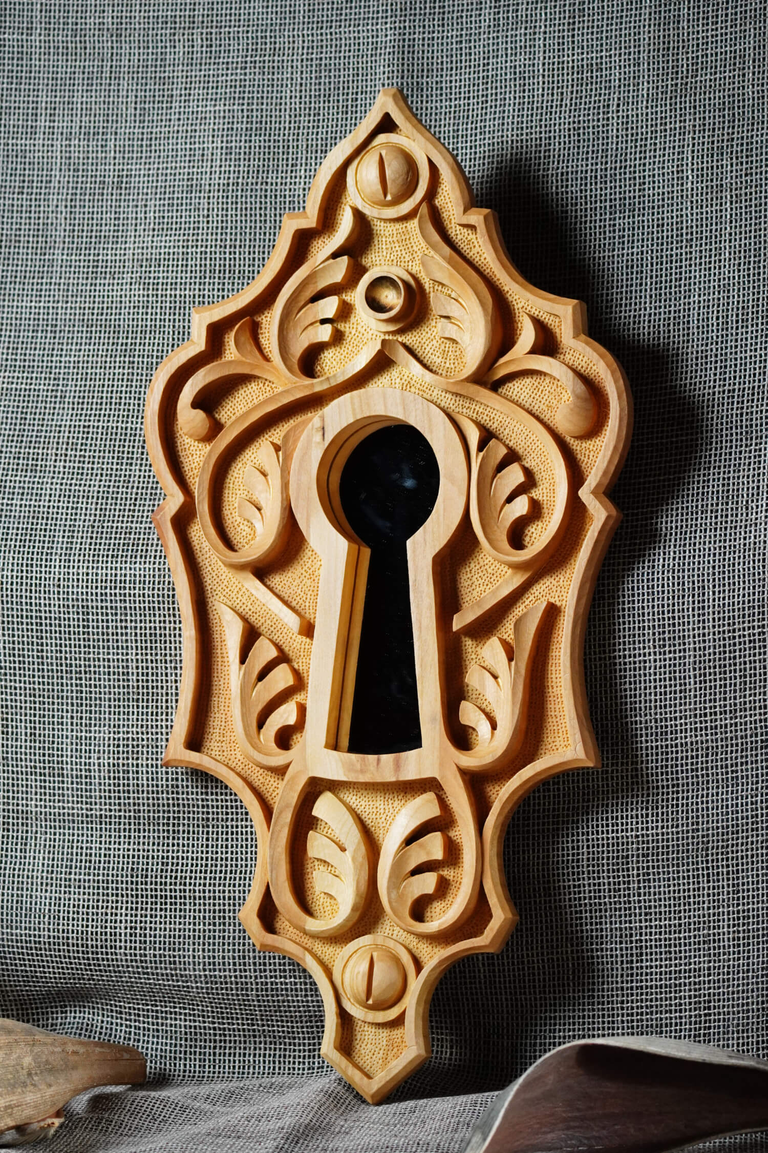 Стенна пластика "Тайната Ключалка" - Image 3